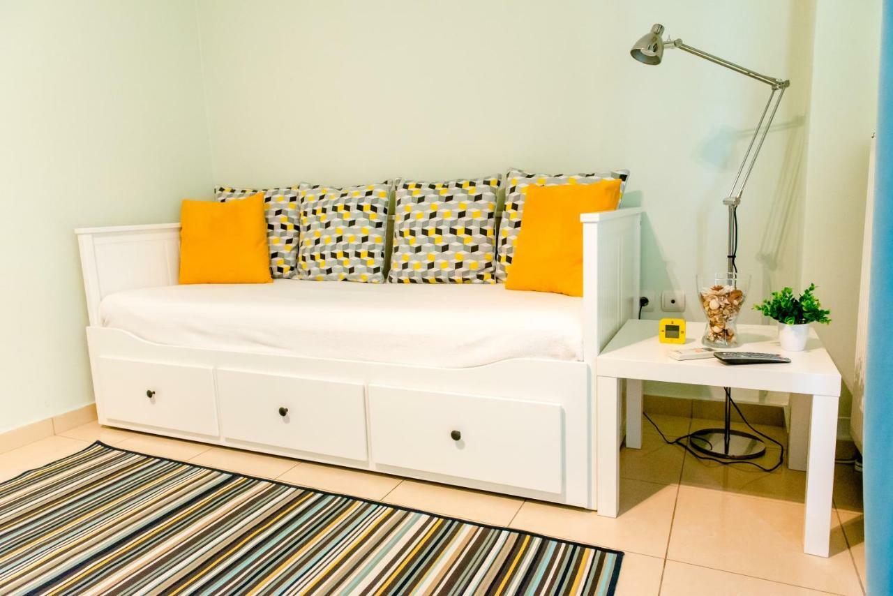 Aegean Studio By The Sea Apartment Peraia  Exterior photo